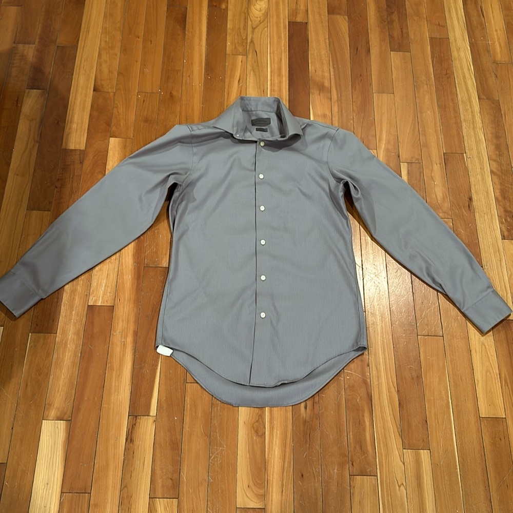 Calvin Klein Gray, Patterned Men’s Button-Down Dress Shirt, Size 14.5, 32/33